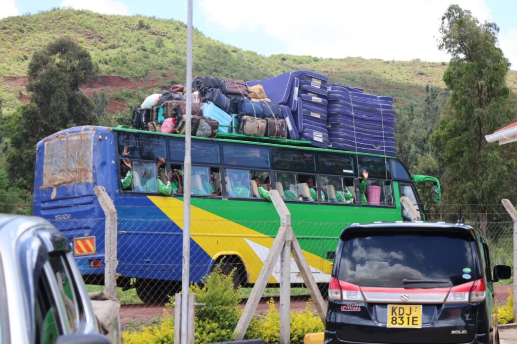 The second group of Meru Youth Service participants has departed the training centre today , to commence community service activities.