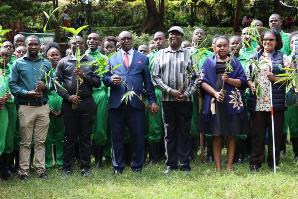 MYS recruits teamed up with the Meru Municipality Board members for a tree planting exercise at Nteree Park